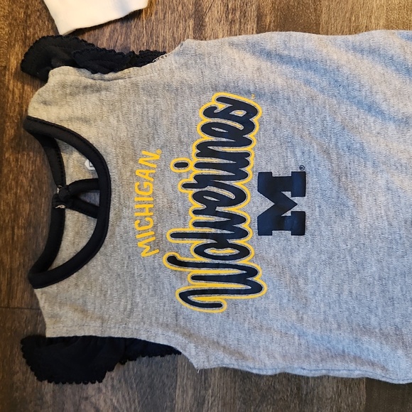 Set of Wolverines / Made in Michigan onesies - Picture 3 of 7